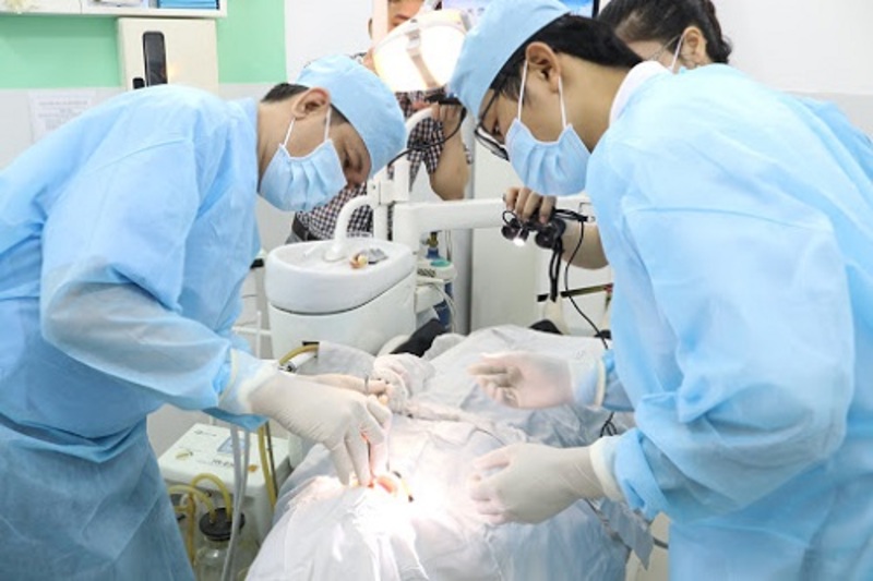 Một trong những gợi ý cho bạn để chữa viêm nha chu ở đâu tốt thì nha khoa O’Care