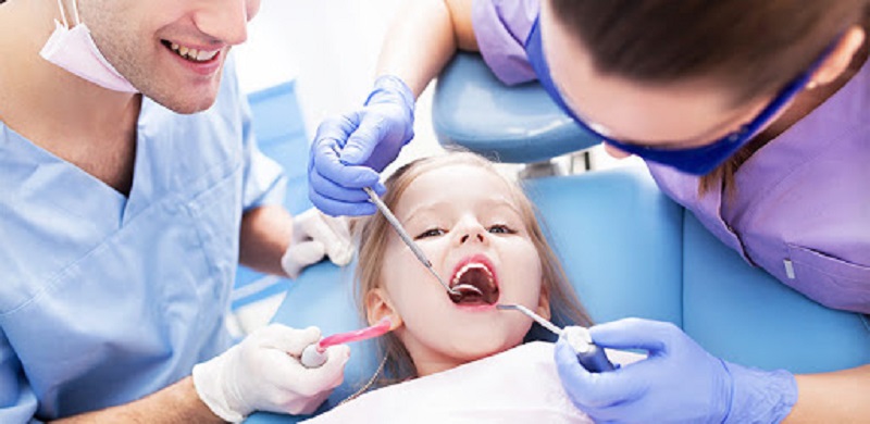 Việc nhổ răng sẽ khó tránh được chảy máu và gây đau