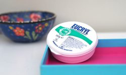Cách sử dụng bột tẩy trắng răng eucryl như thế nào