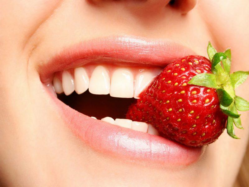 Răng nanh có vai trò rất quan trọng đối với chức năng ăn nhai