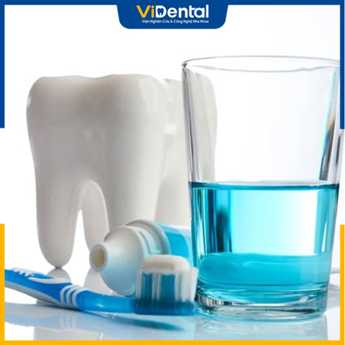 Chăm sóc, vệ sinh răng miệng đúng cách để ngăn ngừa viêm nha chu