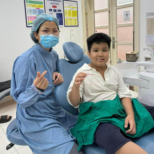 Nha khoa này cung cấp dịch vụ chăm sóc răng miệng cho trẻ em